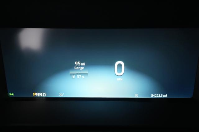 2023 Ford F-150 Lightning — photo 5 of 15
