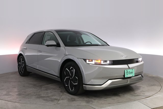 2024 Hyundai IONIQ 5 — photo 10 of 22