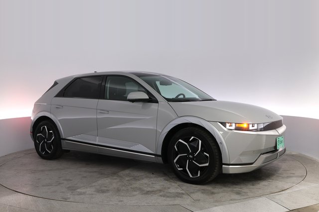 2024 Hyundai IONIQ 5 — photo 11 of 22