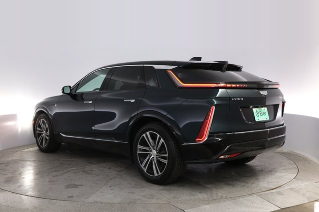 2024 Cadillac Lyriq — photo 13 of 21
