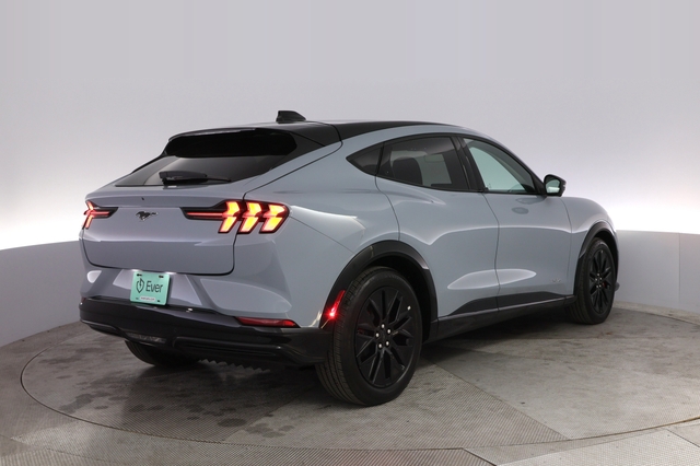 2025 Ford Mustang Mach-E
