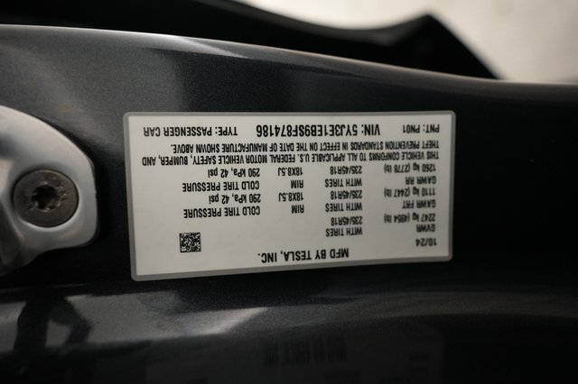 2025 Tesla Model 3 — photo 21 of 21