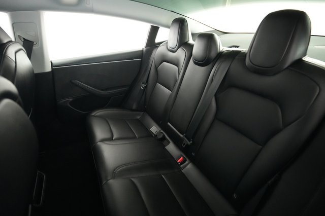 2025 Tesla Model 3 — photo 19 of 21