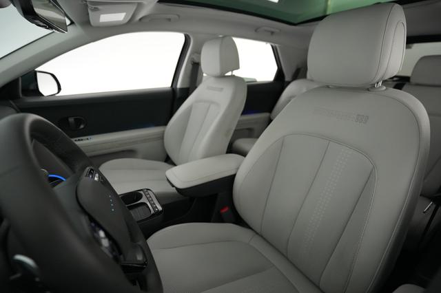 2025 Hyundai IONIQ 5 — photo 3 of 22