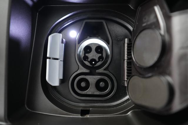 2025 MINI Countryman — photo 8 of 20