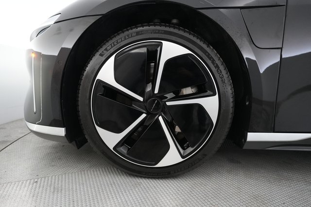 2023 Lucid Air — photo 15 of 23