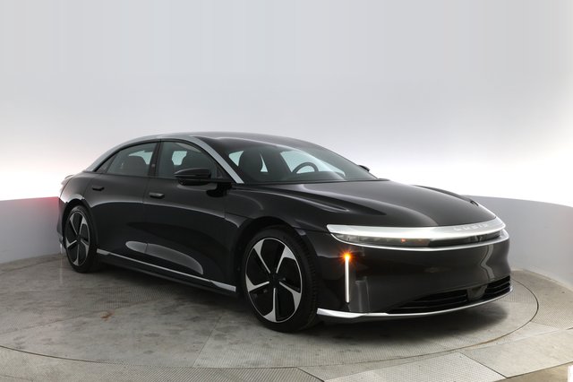 2023 Lucid Air — photo 10 of 23