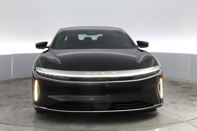 2023 Lucid Air — photo 9 of 23