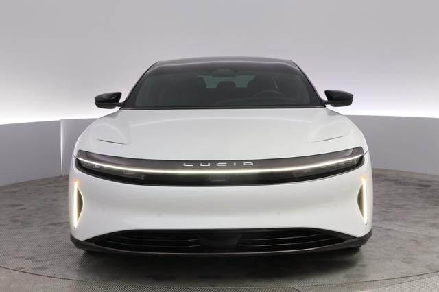 2023 Lucid Air — photo 9 of 21