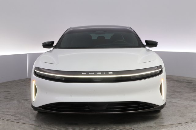 2023 Lucid Air — photo 9 of 21