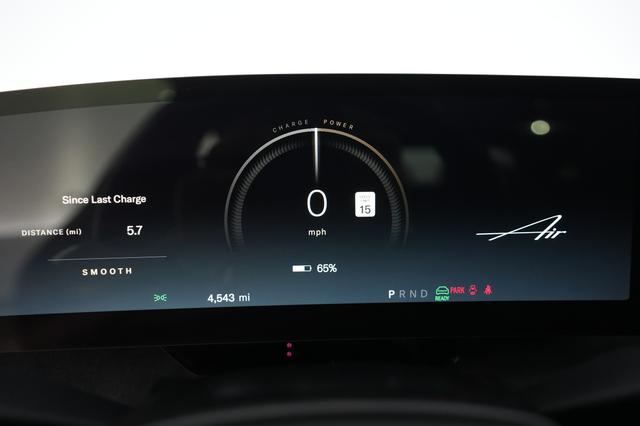 2023 Lucid Air — photo 5 of 21