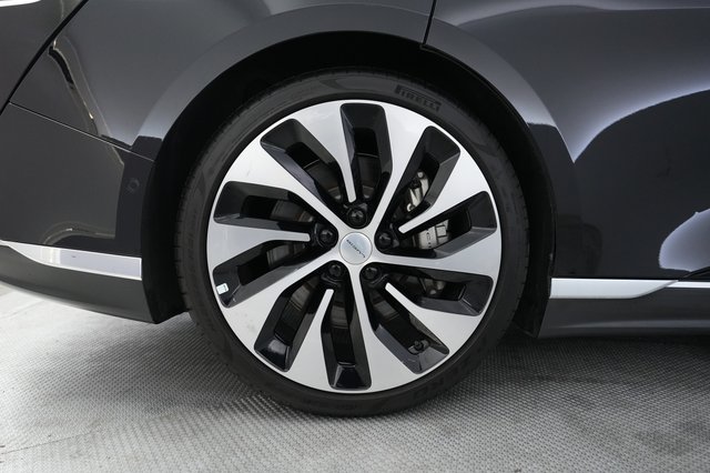 2023 Lucid Air — photo 17 of 21