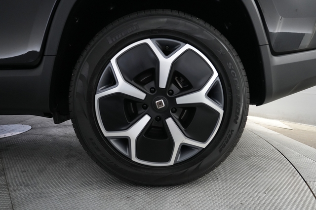 2023 Rivian R1T