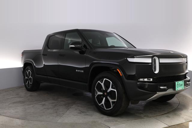 2023 Rivian R1T — photo 10 of 21