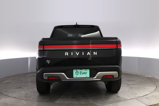 2023 Rivian R1T