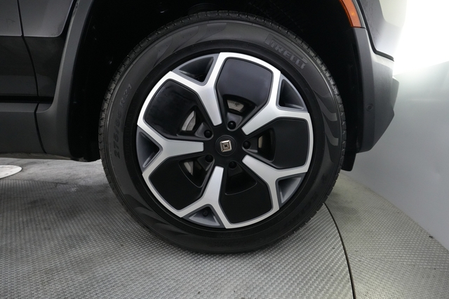 2023 Rivian R1T