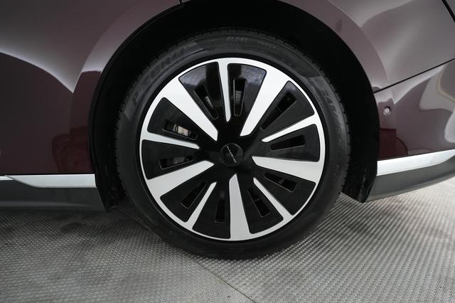 2023 Lucid Air — photo 7 of 21