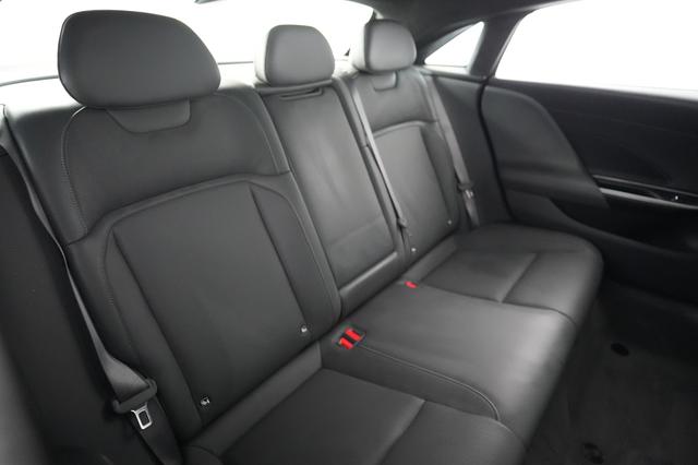 2023 Lucid Air — photo 4 of 21