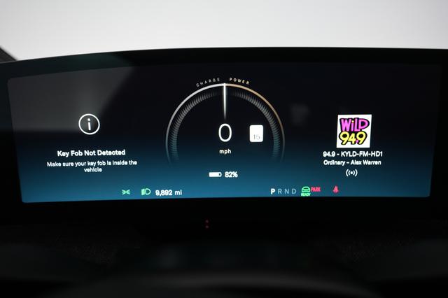 2023 Lucid Air — photo 5 of 21