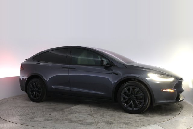2023 Tesla Model X — photo 11 of 23