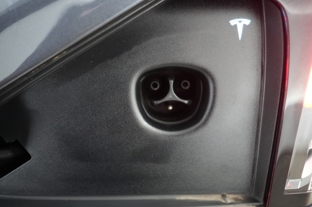 2023 Tesla Model X