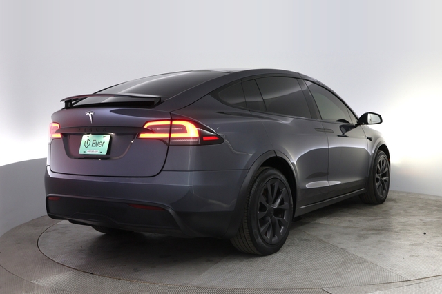 2023 Tesla Model X