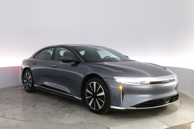 2023 Lucid Air — photo 10 of 21