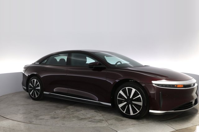 2023 Lucid Air — photo 11 of 21