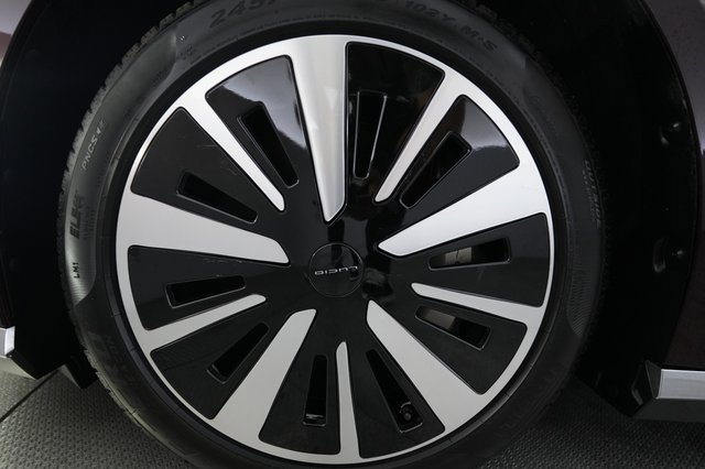 2023 Lucid Air — photo 15 of 21