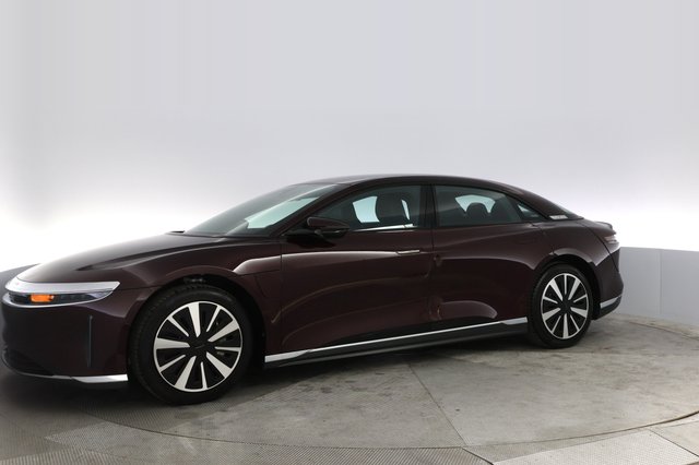 2023 Lucid Air — photo 14 of 21