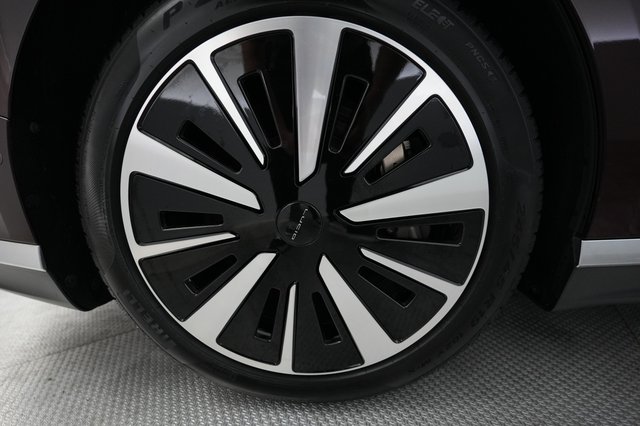 2023 Lucid Air — photo 16 of 21