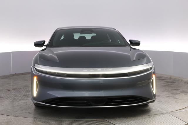 2023 Lucid Air — photo 9 of 21