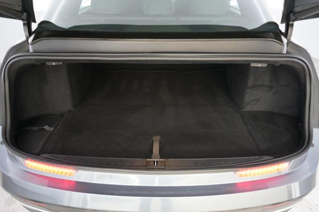 2023 Lucid Air — photo 6 of 21