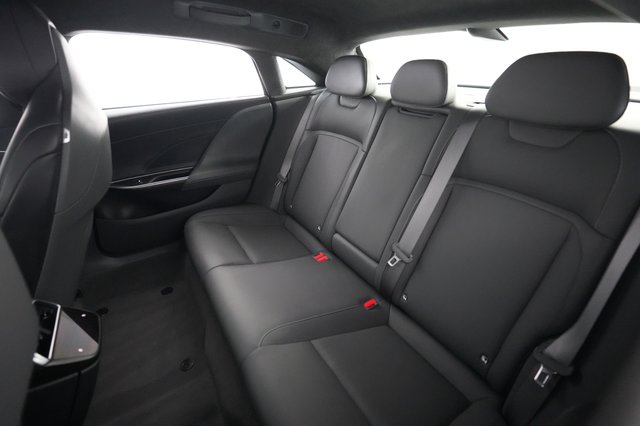 2023 Lucid Air — photo 19 of 21