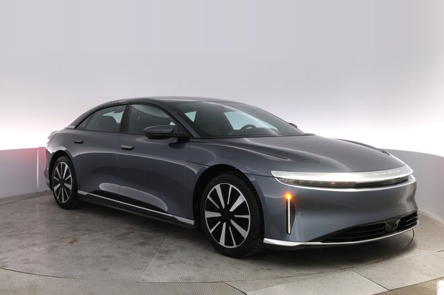 2023 Lucid Air — photo 10 of 21