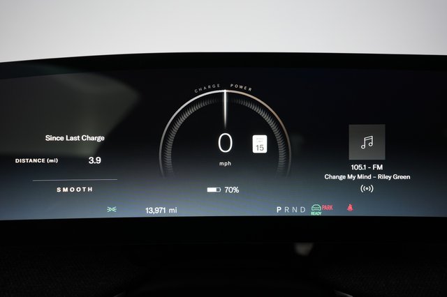 2023 Lucid Air — photo 5 of 21