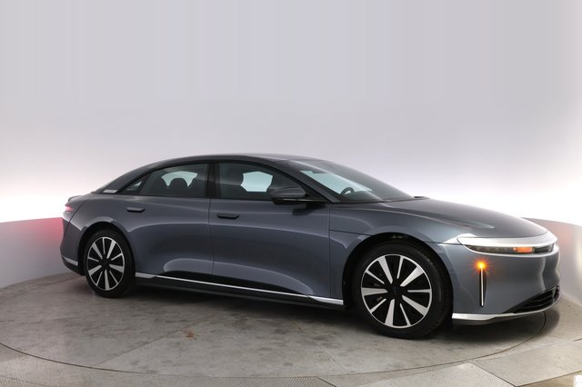 2023 Lucid Air — photo 11 of 21