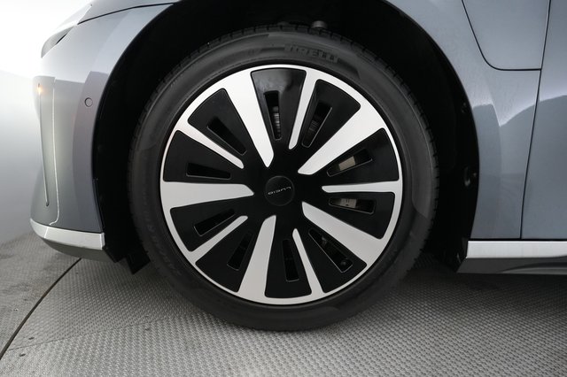 2023 Lucid Air — photo 15 of 21
