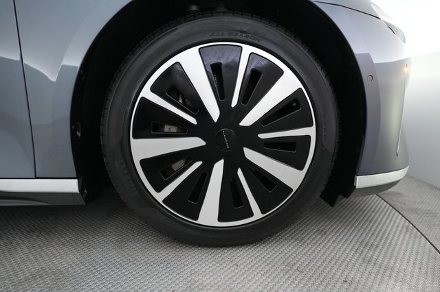 2023 Lucid Air — photo 16 of 21