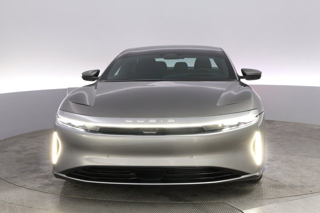 2023 Lucid Air — photo 9 of 21