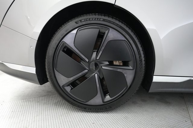 2023 Lucid Air — photo 17 of 21