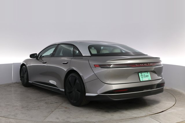 2023 Lucid Air — photo 13 of 21