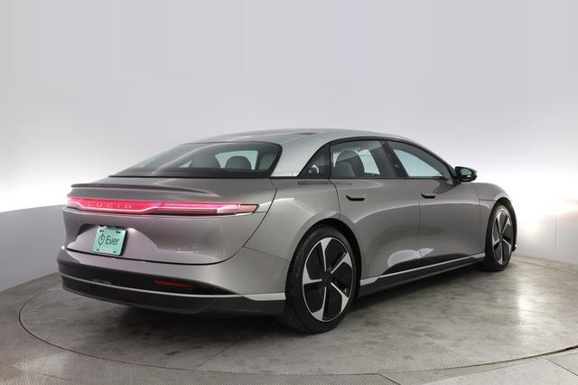 2023 Lucid Air — photo 2 of 22