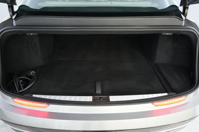 2023 Lucid Air — photo 6 of 21
