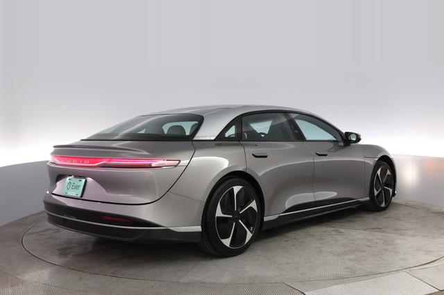 2023 Lucid Air — photo 2 of 21