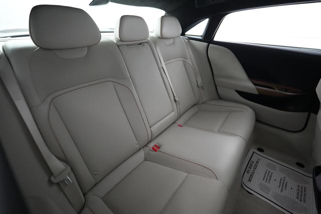 2023 Lucid Air — photo 4 of 21