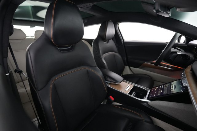 2023 Lucid Air — photo 18 of 21