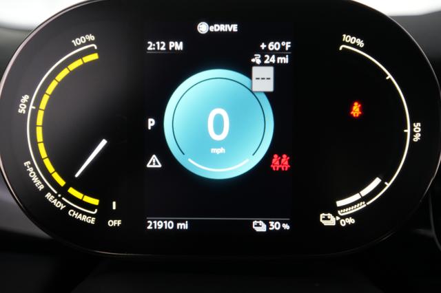 2023 MINI Cooper SE — photo 5 of 20