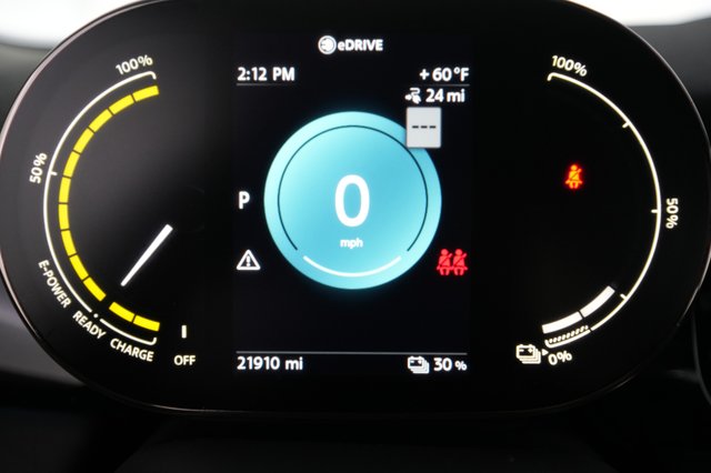 2023 MINI Cooper SE — photo 5 of 20