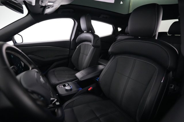 2024 Ford Mustang Mach-E — photo 3 of 21